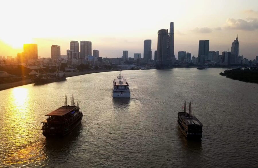 Ho Chi Minh: Saigon River Cruise With Buffet Dinner - Overview of the Experience