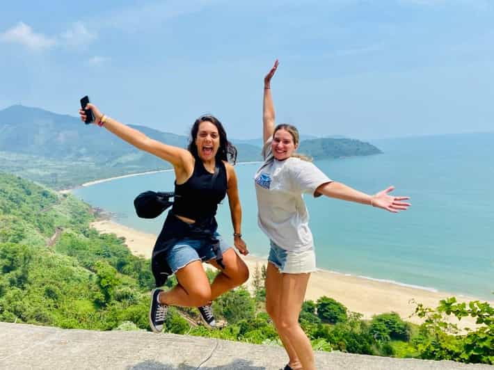 Hoi An/Da Nang : Monkey Mountain & Hai Van Pass by Easyrider