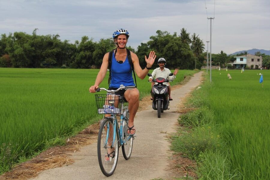 Hoi An:Lattern Making-Be A Real Farmer At Tra Que Village