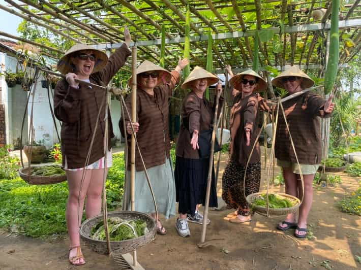 HOIAN: LANTERN MAKING –BE A REAL FARMER AT TRA QUE VILLAGE