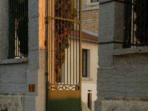 Hotel and Spa Fort St Laurent Lyon - Handwritten Collection - Hotel Overview and Location