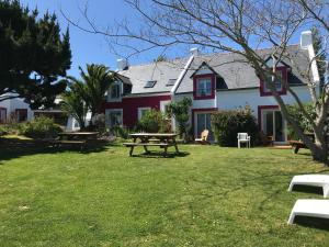 Hotel Aux Tamaris - Hotel Overview