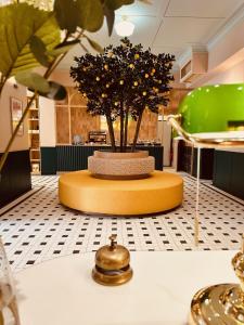 Hotel De Londres - Hotel Overview and Location