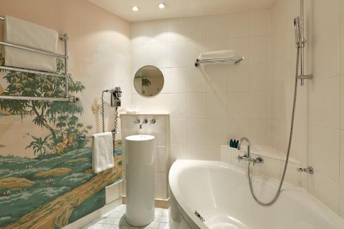 Hotel Du Petit Moulin, Haute Couture Hotel by Lacroix - Overview of Hotel Du Petit Moulin