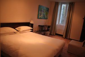 Hotel La Beauze - Hotel Overview and Location