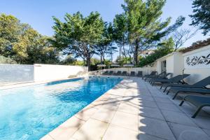 Hotel La Garrigue & Pool Bar - Hotel Overview