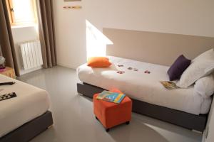 Hotel Le 23 - Hotel Overview