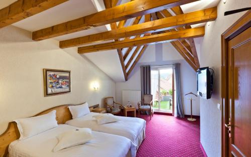 Hotel Restaurant Auberge Metzger - Hotel Overview