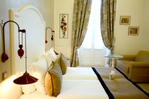 Hotel Royal Bon Repos - Hotel Overview and Location