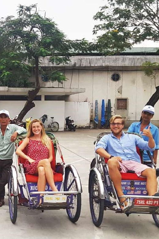 Hue Cuisine Trip On Huong River