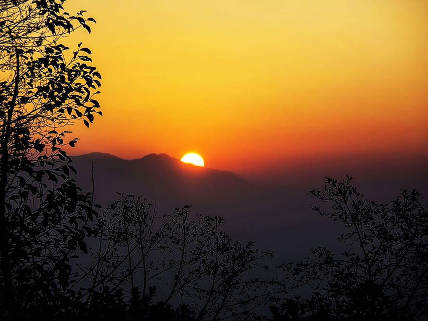 Kathmandu: Nagarkot Sunrise Tour With Bhaktapur Sightseeing