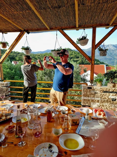 Korcula: Buggy Tour Including Local Food and Wine Tasting