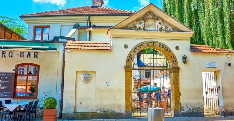 Kraków: 3-Day Jewish Quarter, Wieliczka, and Auschwitz Tour - Tour Overview and Pricing