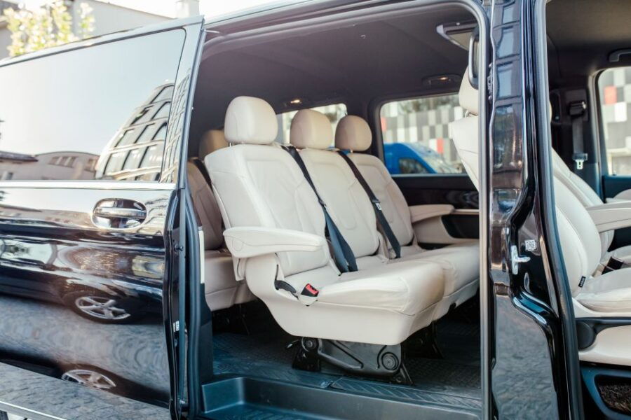 Krakow: Balice Airport Luxury Vehicle Private Transfer - Service Overview