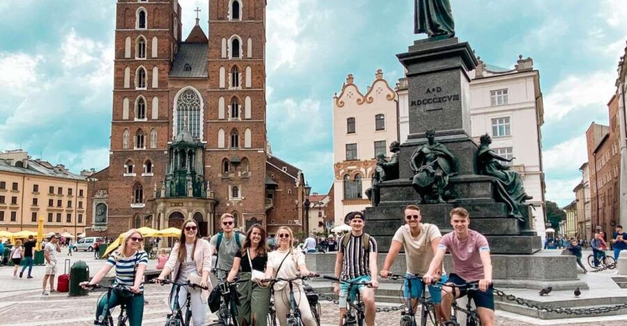 Krakow: Complete Bike Tour With All the Highlights