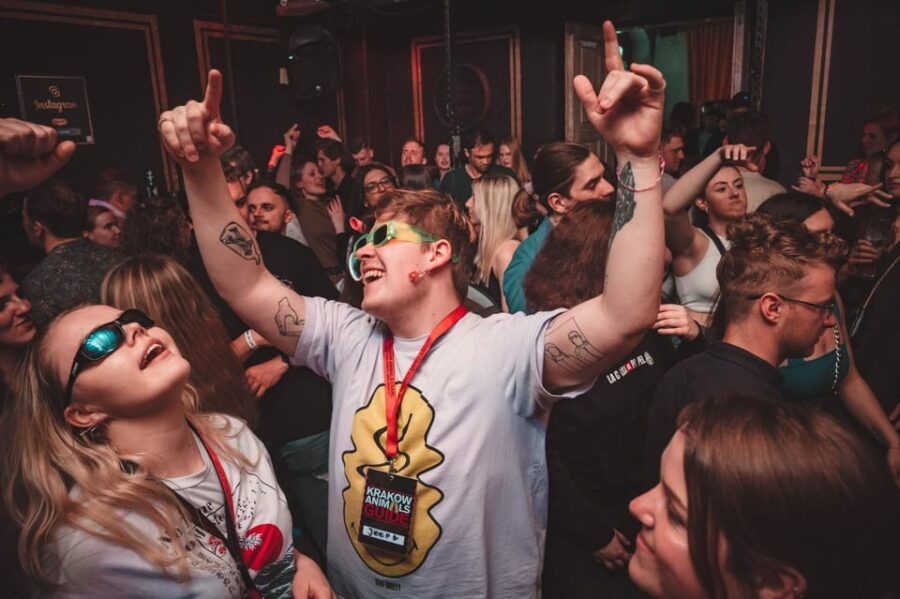 Krakow: New Years Eve Pub Crawl W/ 2 Hours Unlimited Drinks - Activity Overview
