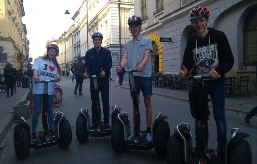 Krakow: Old Town and Wawel Castle 30-Minute Segway X2 Tour