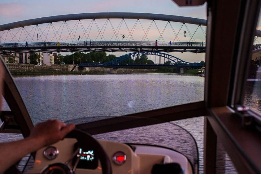 Krakows Vistula Cruise With Schindlers Factory Guided Tour