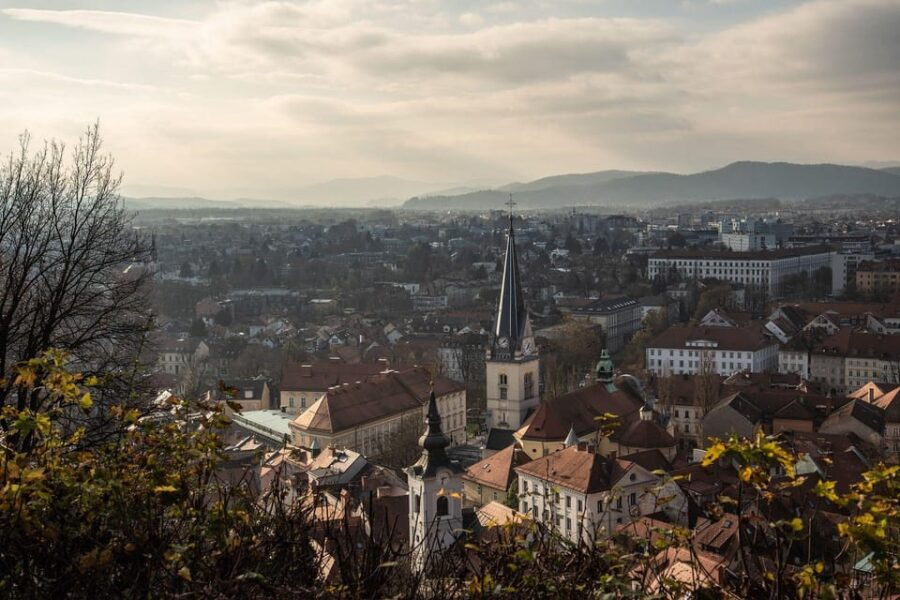 Ljubljana: Private Guided Walking Tour - Tour Overview