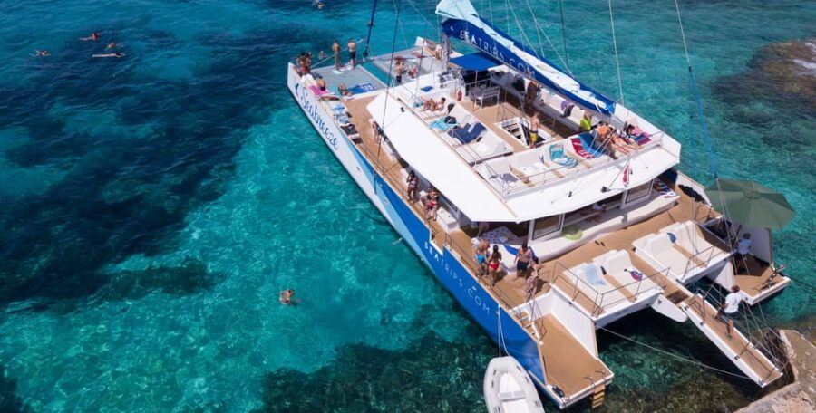 Malta: Blue Lagoon Evening Catamaran Cruise