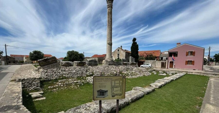 Meet and Feel Ancient Town of Nin