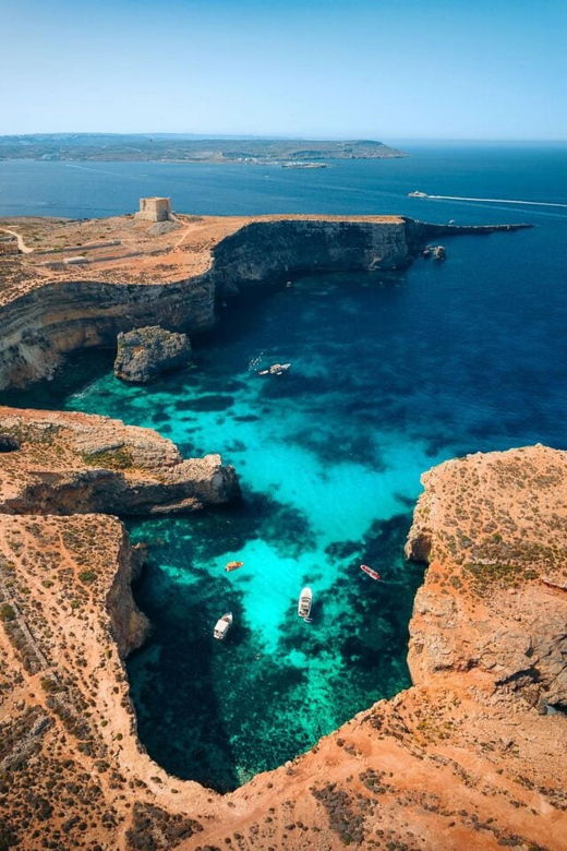 Mellieha: Comino, Blue Lagoon, Crystal Lagoon and Cave Tour