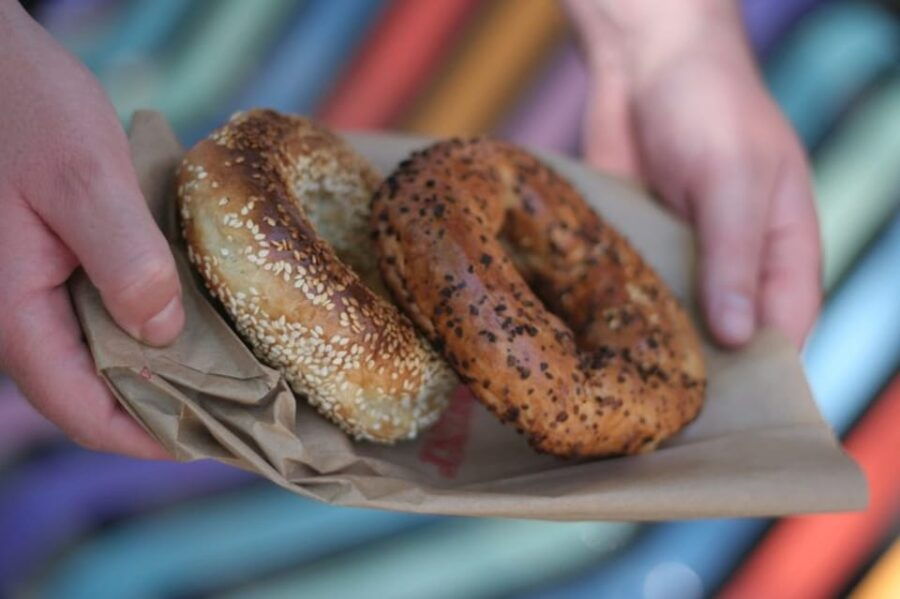 Montreal: Historical Food Tour With 6 Tastings - Tour Overview