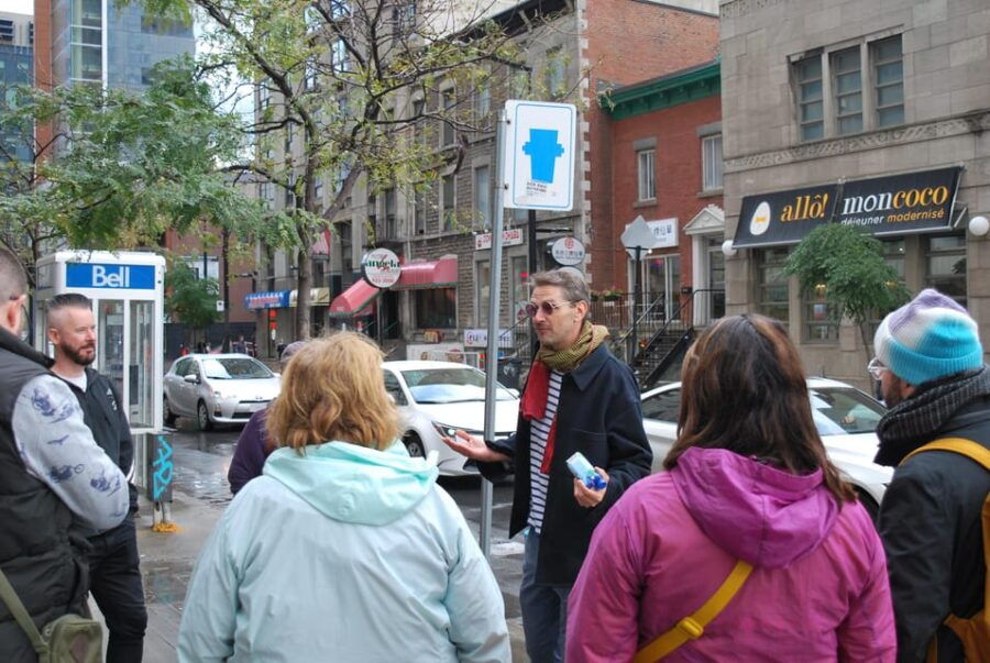 Montreal: Quickie Downtown Walking Tour - Tour Overview and Details