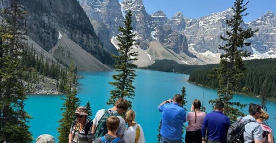 Moraine Lake, Lake Louise, Emerald Lake & Banff Tour on Bus - Tour Overview and Pricing