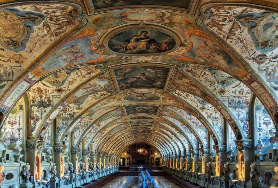 Munich Residenz Palace Complex Audio Tour (Eng) (No Tickets) - Tour Overview
