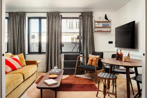 My House in Paris Invalides - Accommodation Options