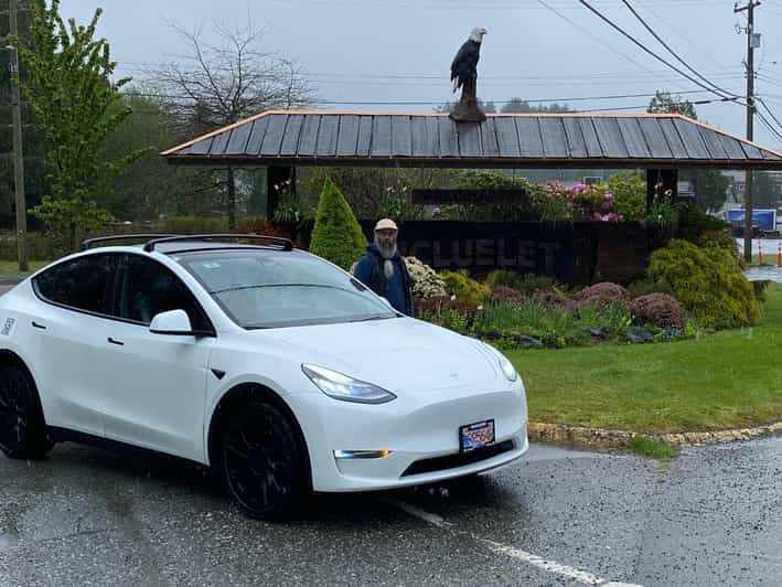 Nanaimo to Tofino: Private Car Transfer