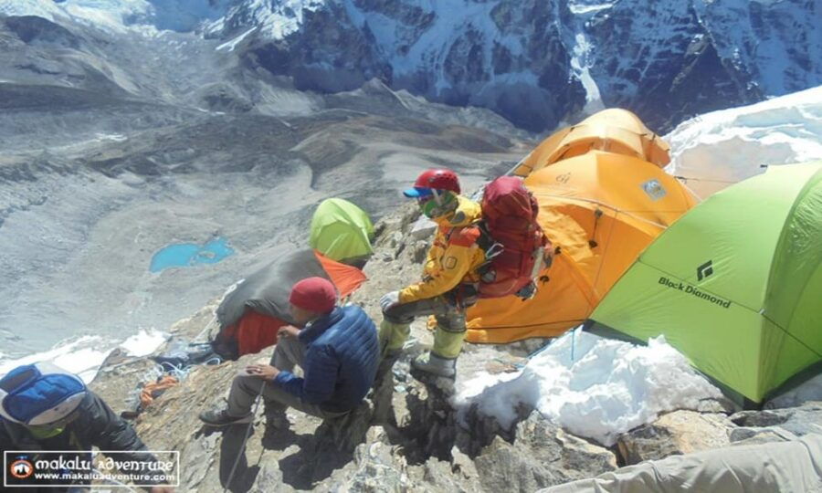 Nepal: Ama Dablam Base Camp Trek