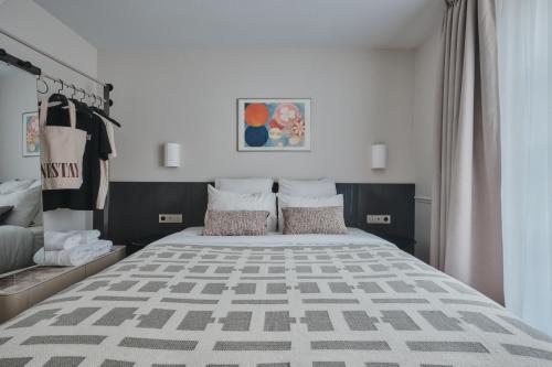 Nestay Sentier - Property Overview