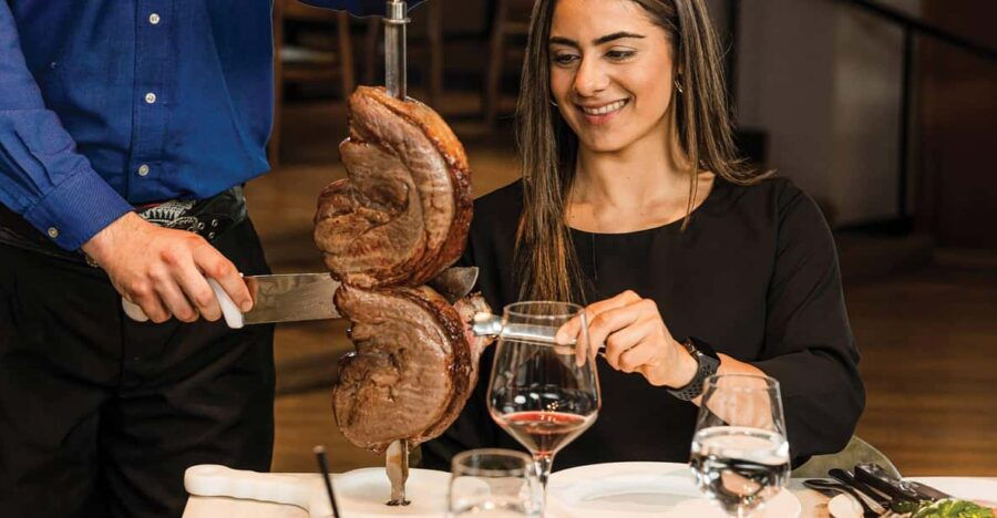 Niagara Falls: Food Tour With Fireworks Viewing - Tour Overview