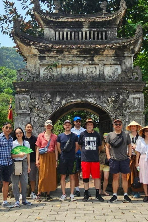 Ninh Binh Daily Tour (Hoa Lu-Trang An-Mua Cave-Cycling)