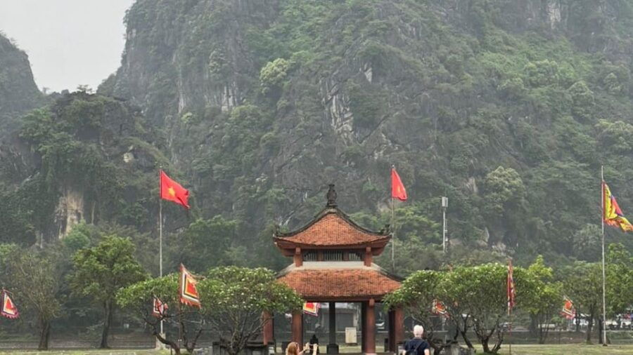 Ninh Binh Private Day Trip: Tam Coc Mua Cave With Cycling - Tour Overview and Pricing