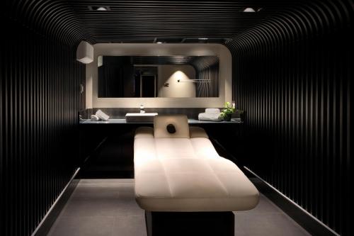 NYX Hotel London Holborn by Leonardo Hotels - Hotel Overview and Location