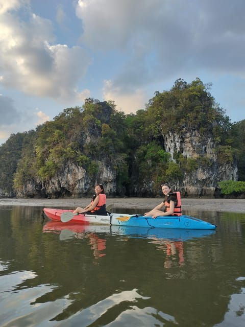 One Day Tour Hong Islands+Kayaking at Tha Len by Speedboat.