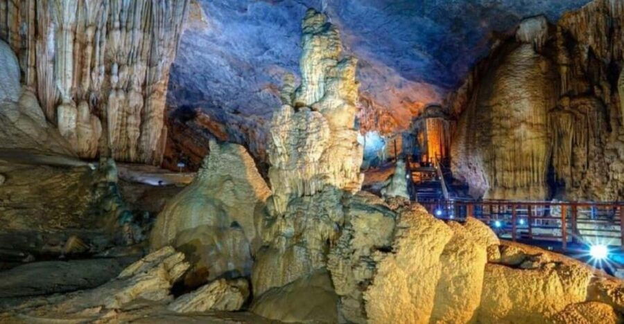 Paradise Cave & Dark Cave 1 Day Trip From Dong Hoi/Phong Nha