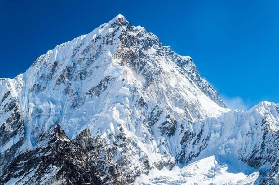 Pisang Peak Climbing 2025/2026