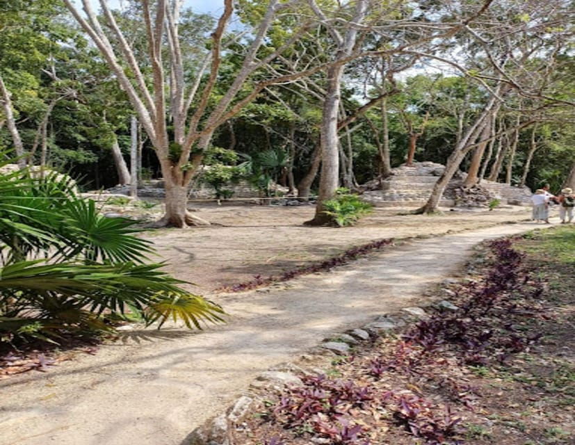 Playa Del Carmen: Tour to Chichén Itzá and Valladolid
