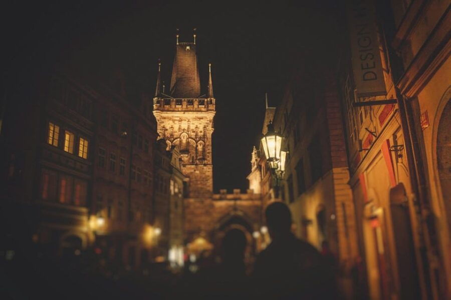 PRAGUE BY NIGHT