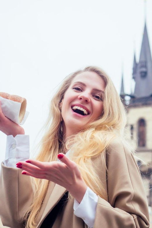 Prague: Insta-Perfect Walk With a Local