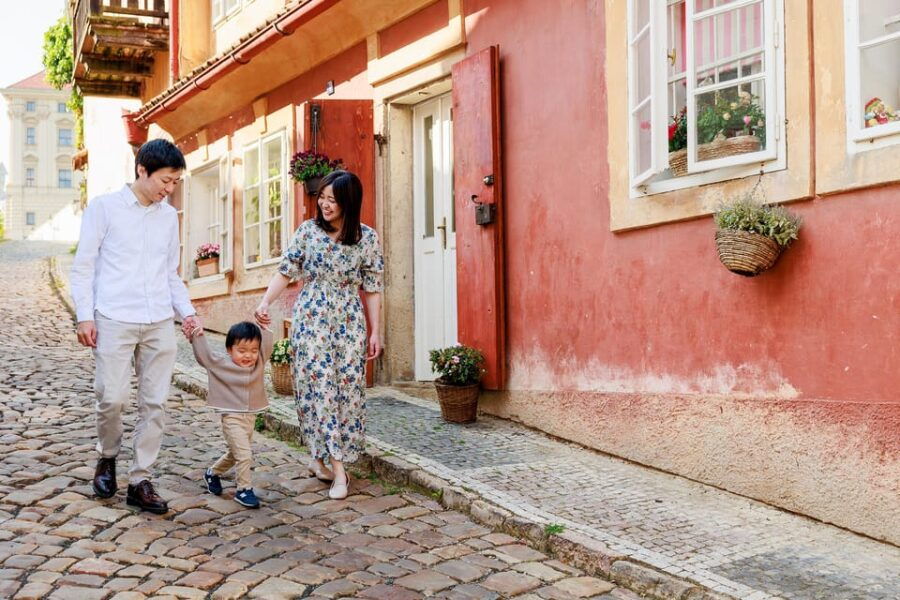 Prague Photoshoot + Walking Tour + Lunch