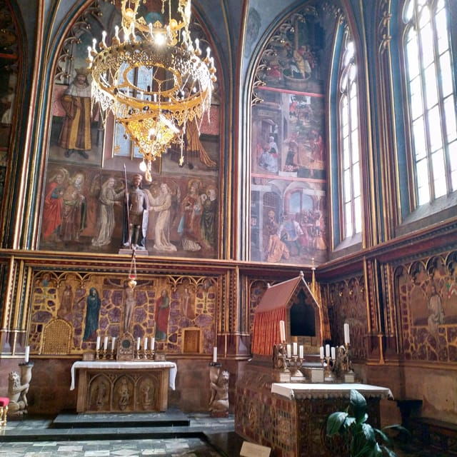 Prague: Private Tour of Prague Castle, Meet up at Hotel