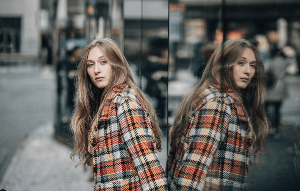 Prague: Professional Photoshoot - Lifestyle Portrait Photos - Overview of Photoshoot Options