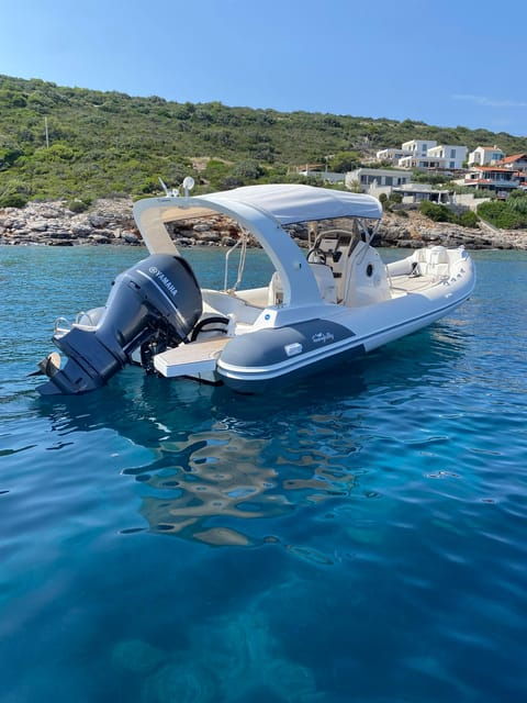 Private Boat Transfer From Split Airport to Island Vis