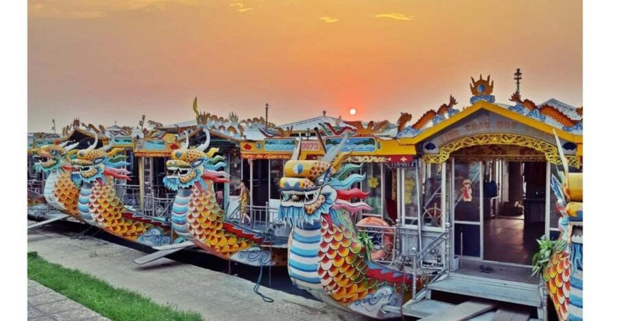 Private Dragon Boat, Thien Mu Pagoda, Royal Tomb Tour in Hue