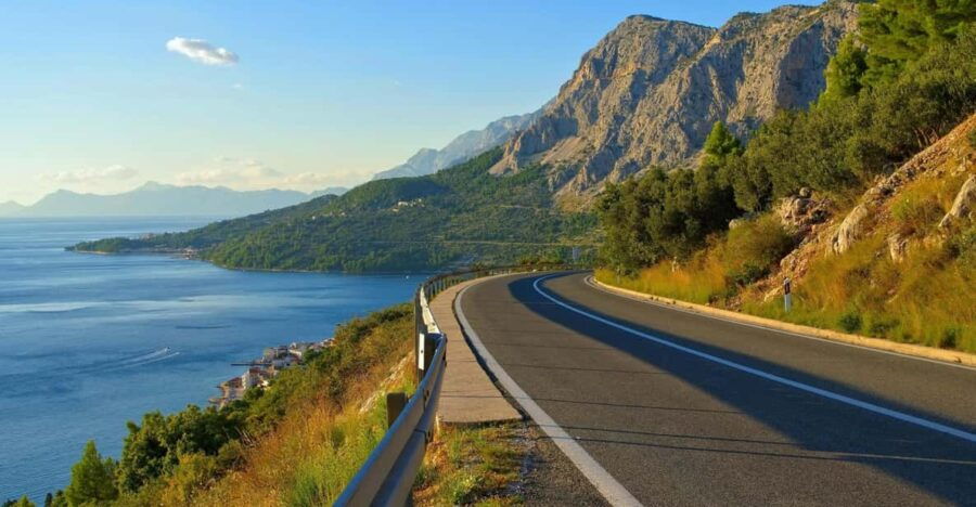 Private One Way Transfer From Split to Zadar - Service Overview